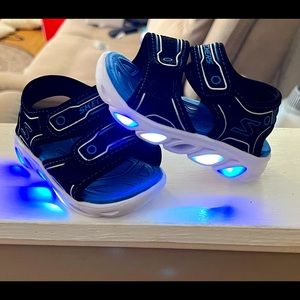 Skechers gently used baby size 5 light up Velcro sandals